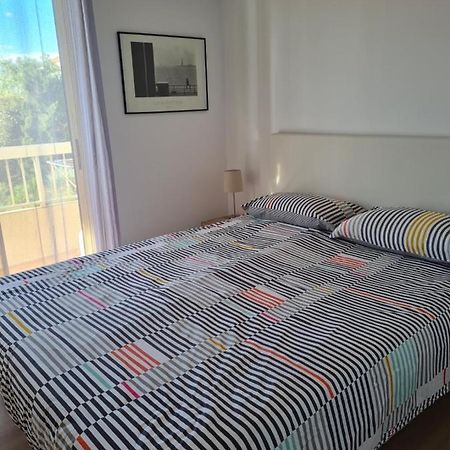 2P Entierement Climatise I Bien Insonorise I Wifi I A 300 M De La Mer I Restaurants Commerces Et Transports A 5Mn A Pied I Ideal 2 Personnes I Possibilite 4 Avec Canape Lit De Qualite I Tres Belle Douche Cagnes-sur-Mer Exterior photo